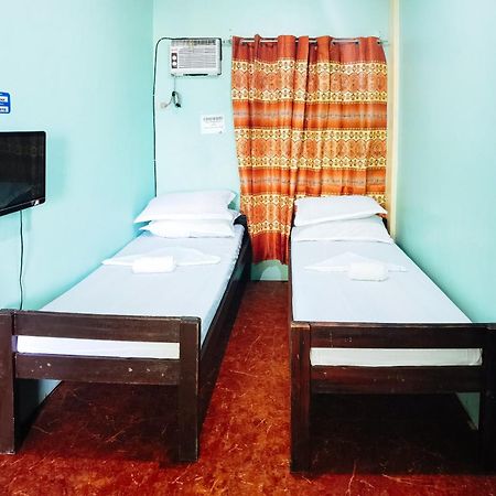 Reddoorz At D128 Lodge Cagayan Valley Tuguegarao City Exterior photo