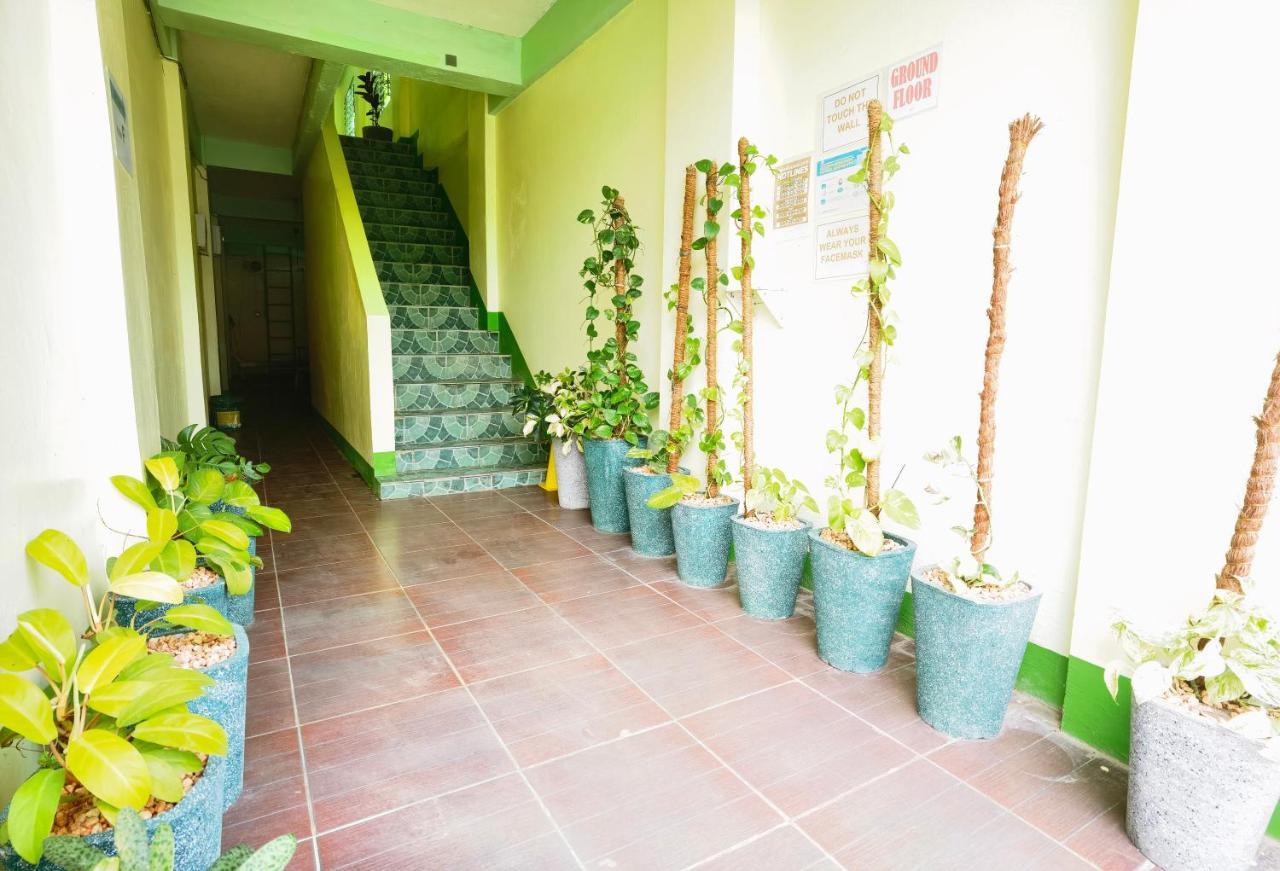 Reddoorz At D128 Lodge Cagayan Valley Tuguegarao City Exterior photo